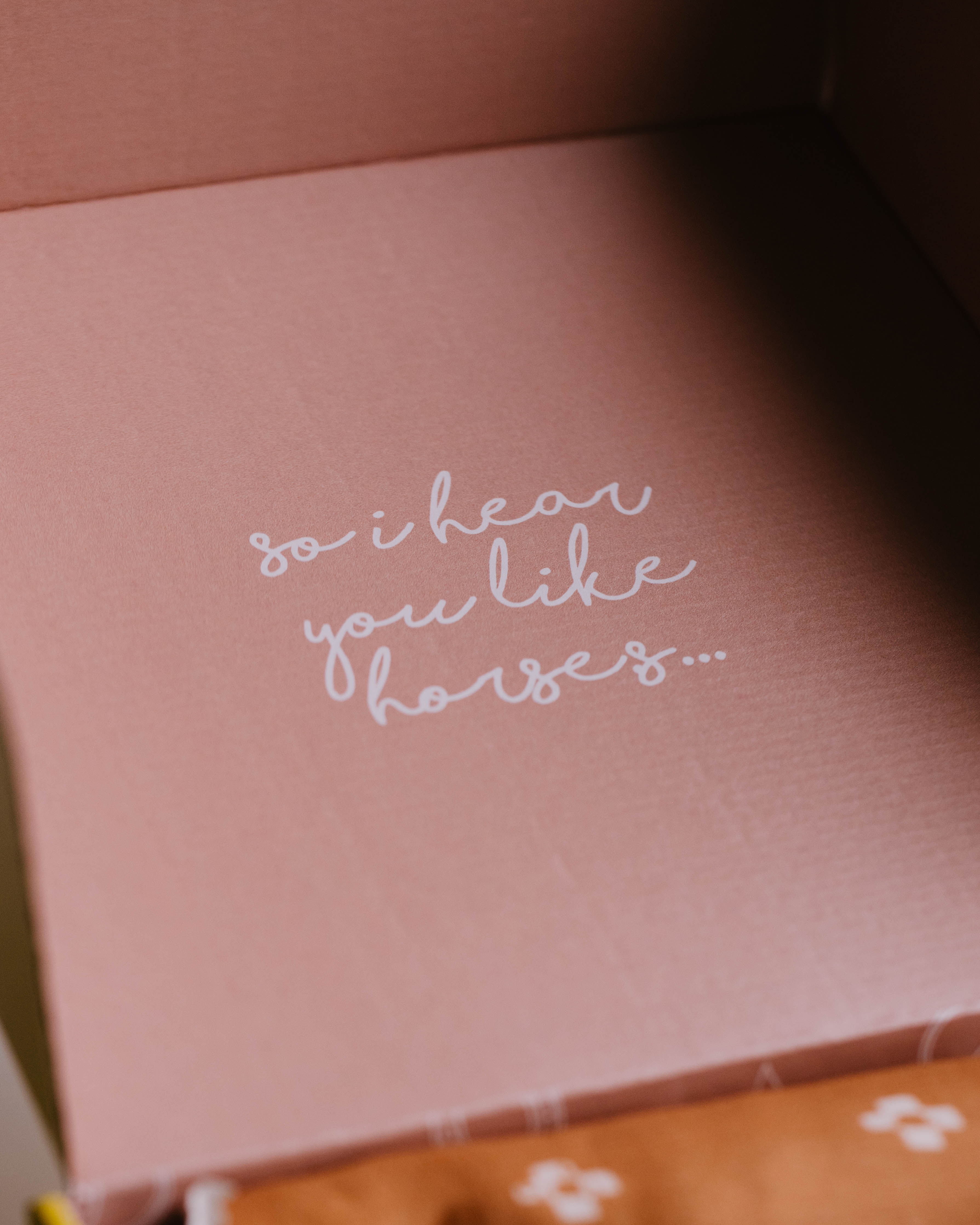 Far West Retreat - Gift Box