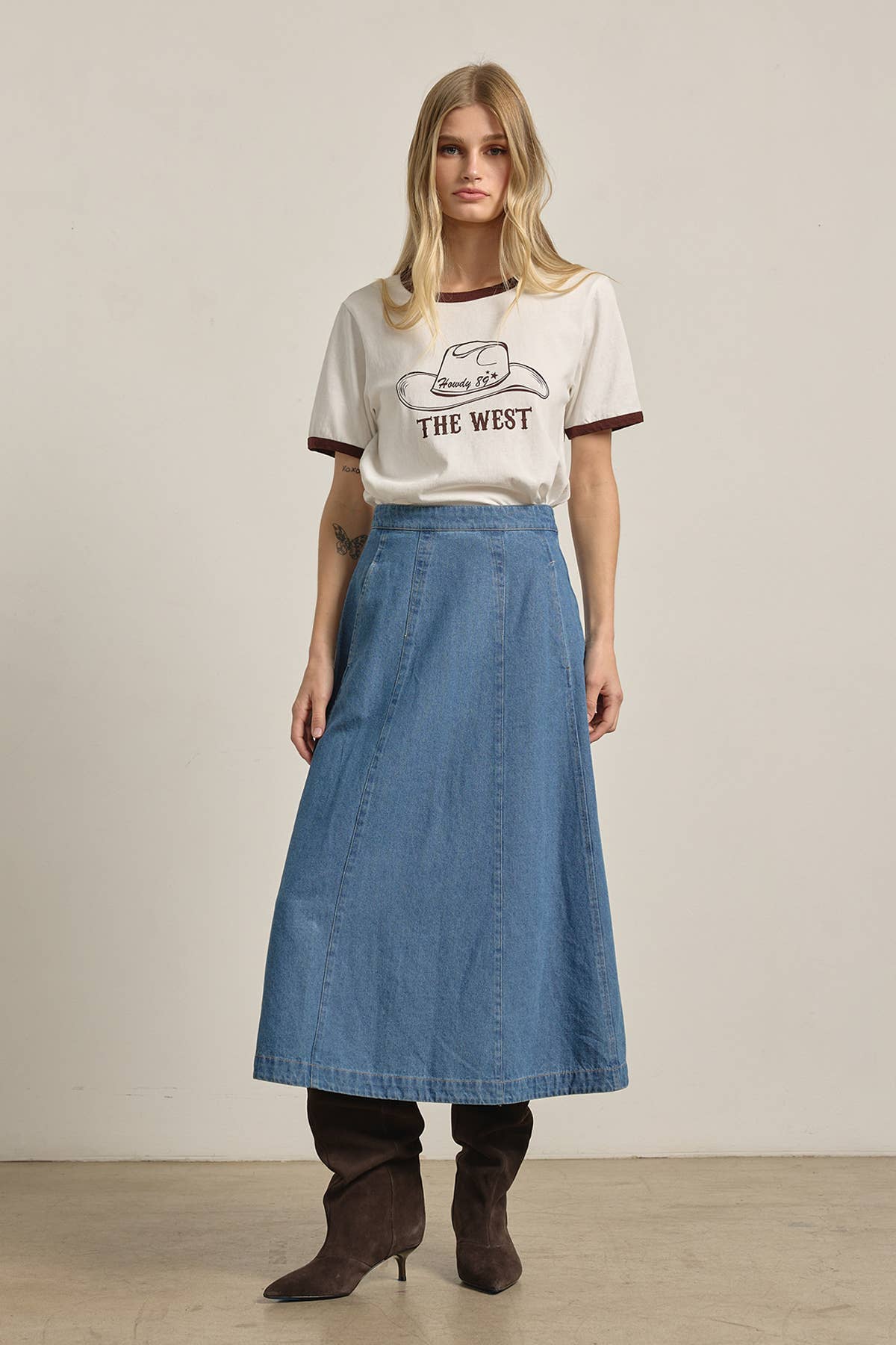 Howdy Cowboy Hat Ringer Tee